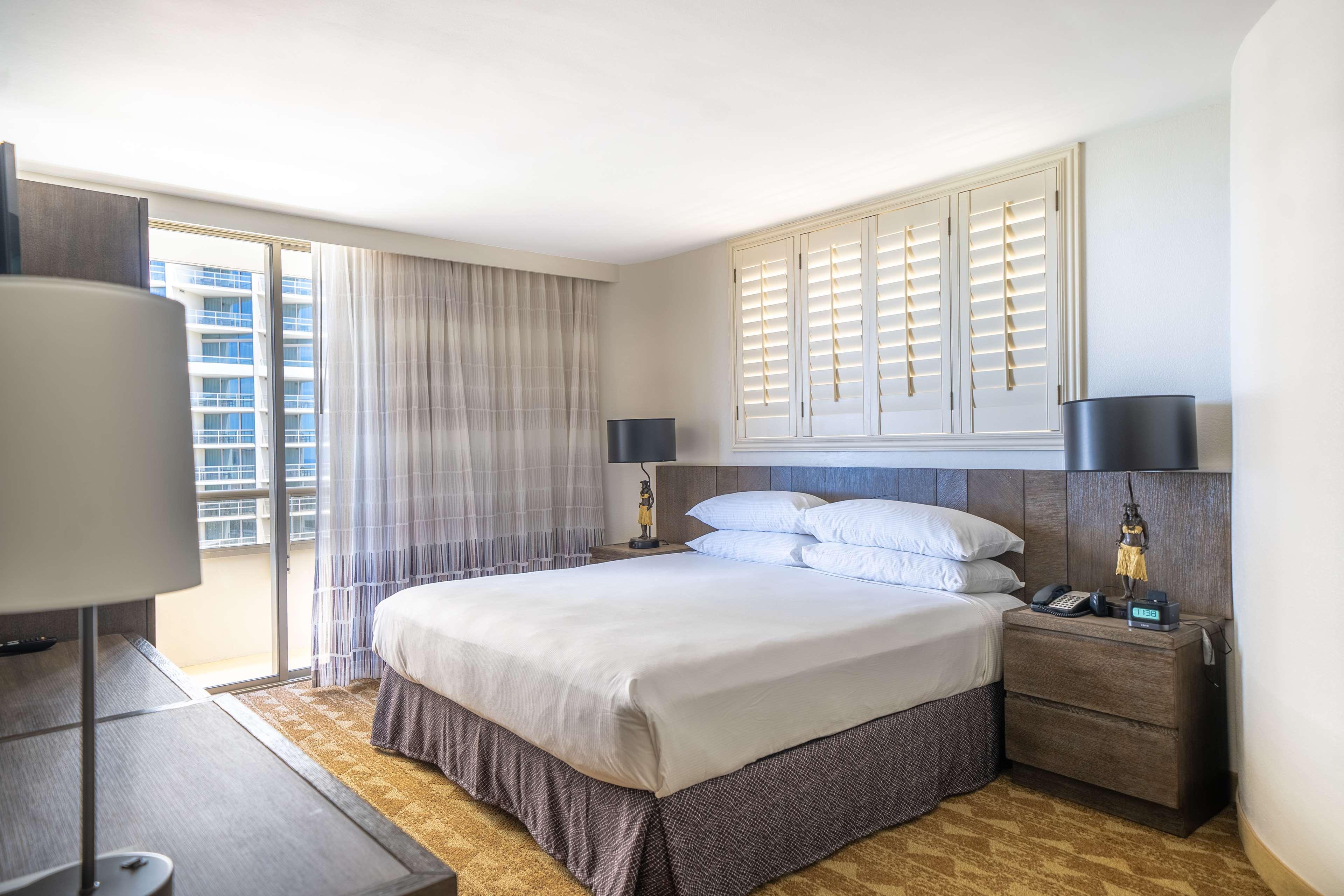 Embassy Suites By Hilton Waikiki Beach Walk Honolulu Eksteriør bilde