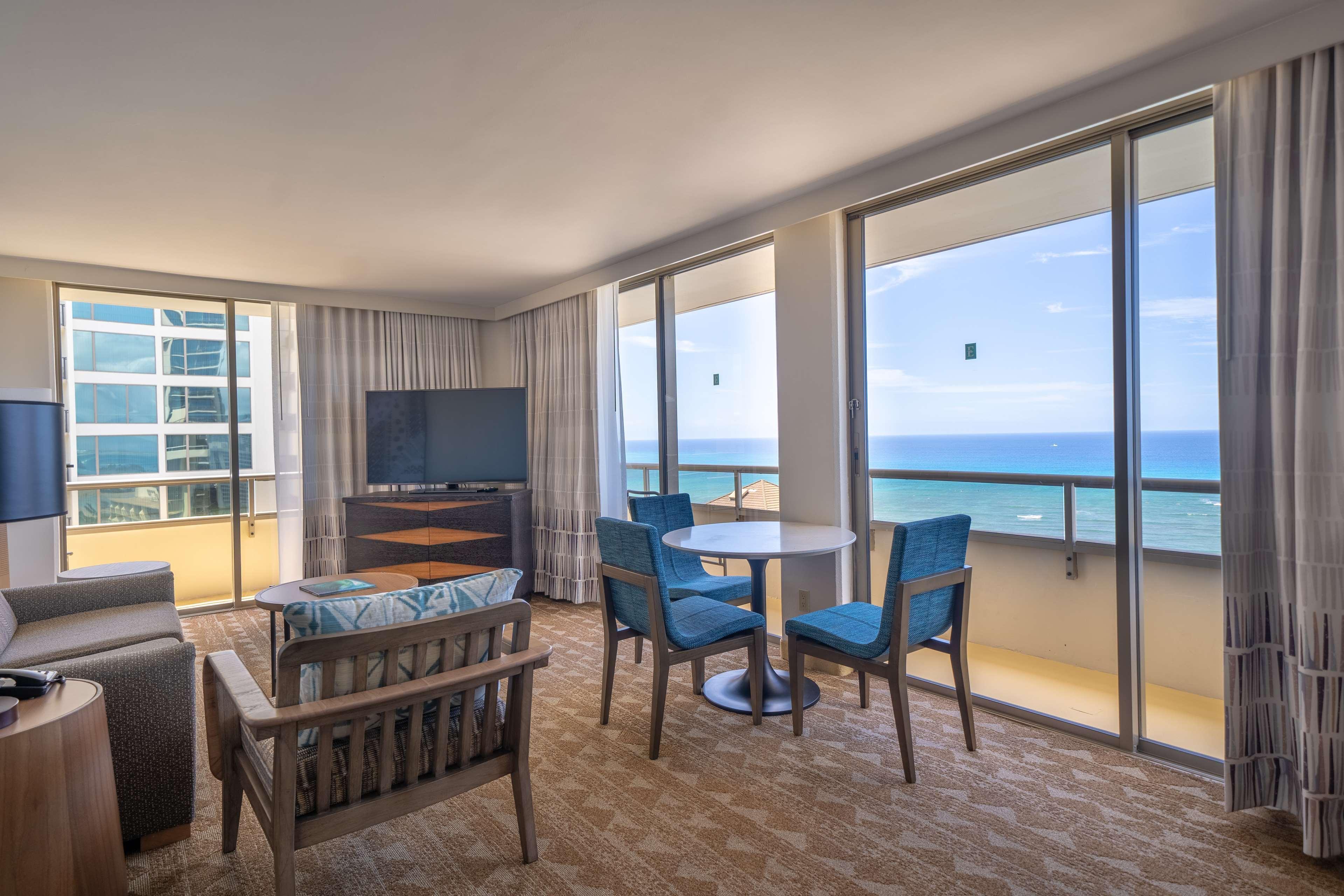 Embassy Suites By Hilton Waikiki Beach Walk Honolulu Eksteriør bilde
