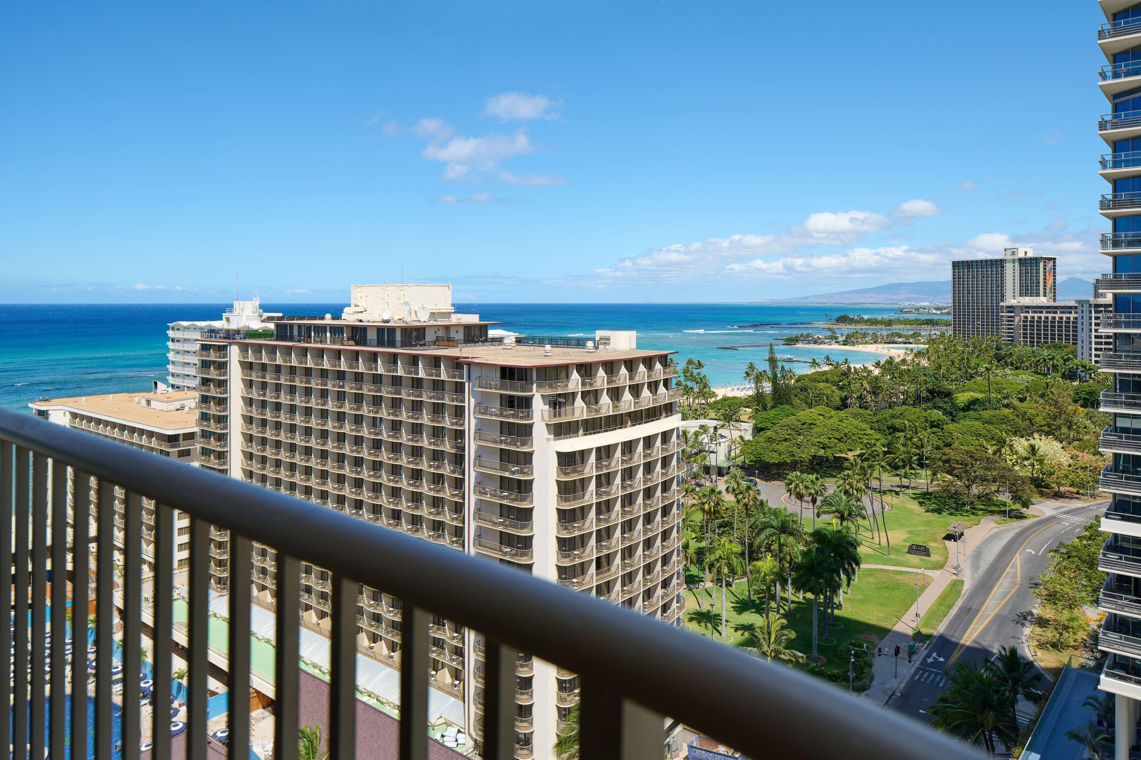 Embassy Suites By Hilton Waikiki Beach Walk Honolulu Eksteriør bilde
