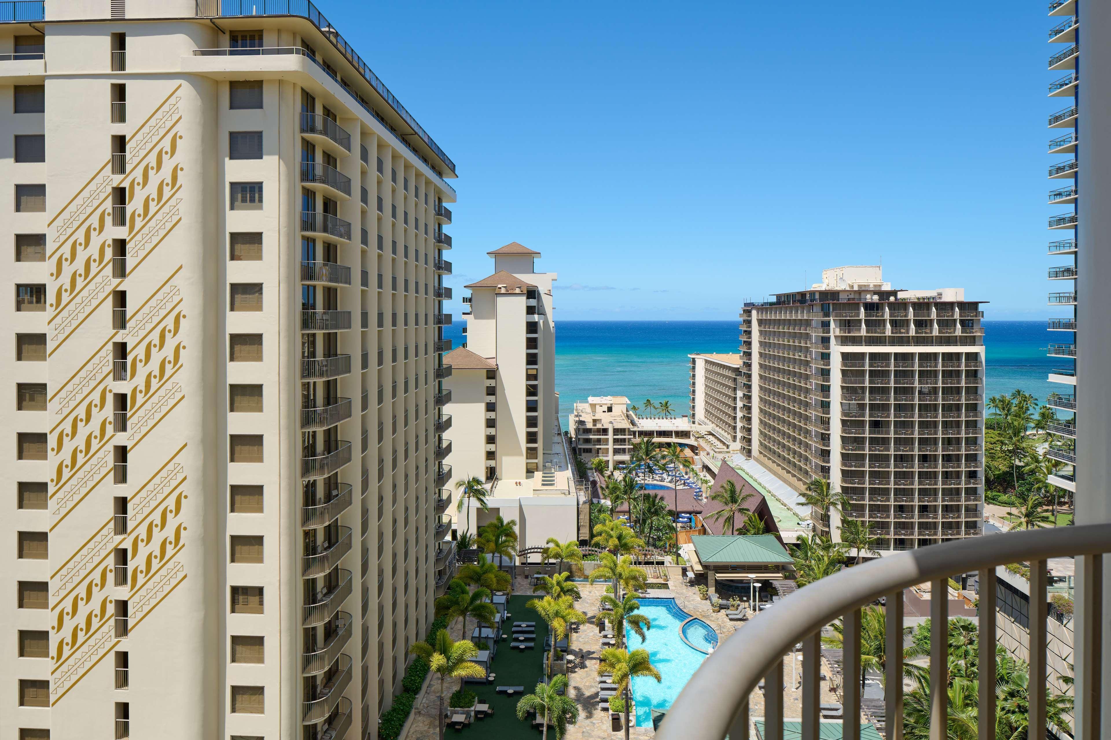 Embassy Suites By Hilton Waikiki Beach Walk Honolulu Eksteriør bilde