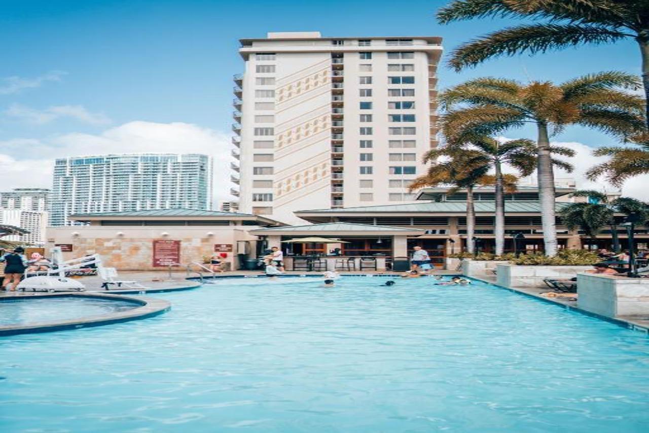 Embassy Suites By Hilton Waikiki Beach Walk Honolulu Eksteriør bilde