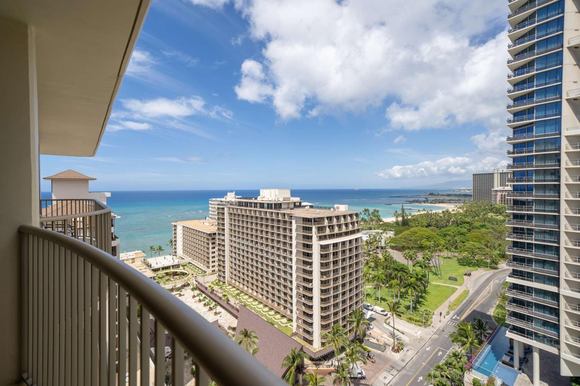 Embassy Suites By Hilton Waikiki Beach Walk Honolulu Eksteriør bilde